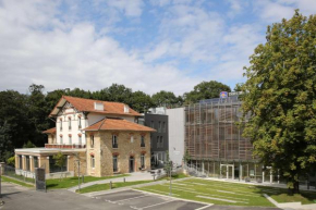  Best Western Plus Paris Meudon Ermitage  Медон